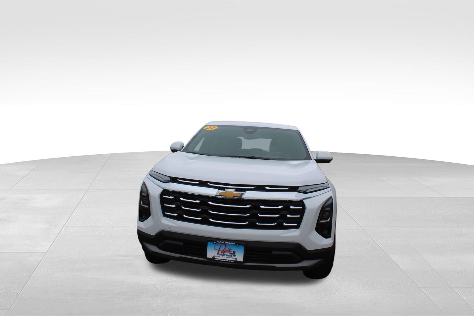 2027 Chevrolet Equinox LT - Photo 6