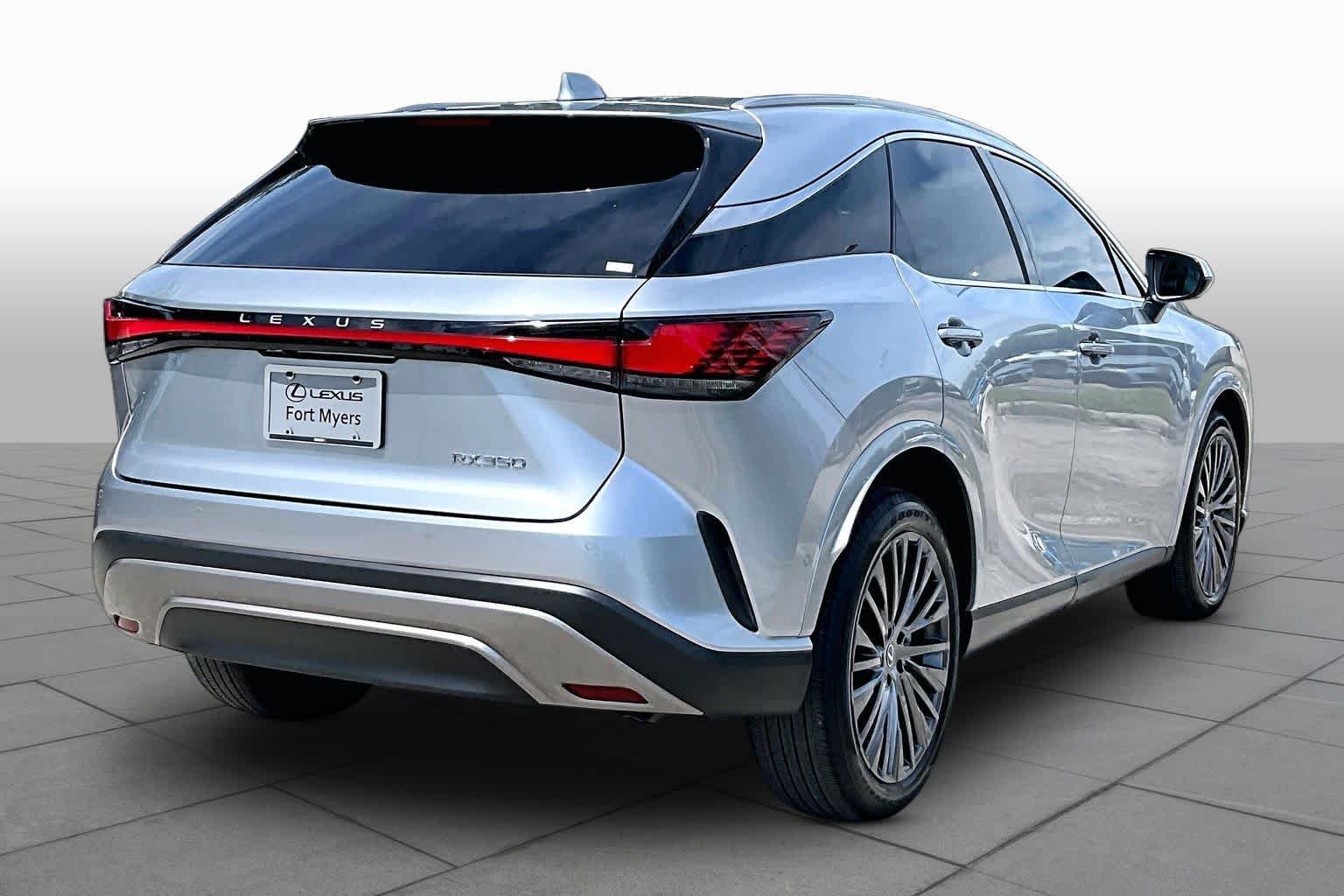 Used 2023 Iridium Lexus Luxury image 13