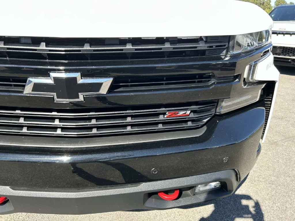Used 2020 White Chevrolet LT Trail Boss image 35