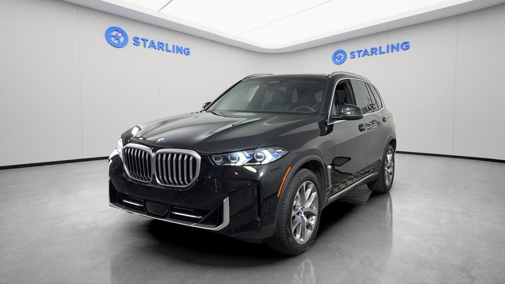 Used 2025 Black BMW xDrive50e image 16