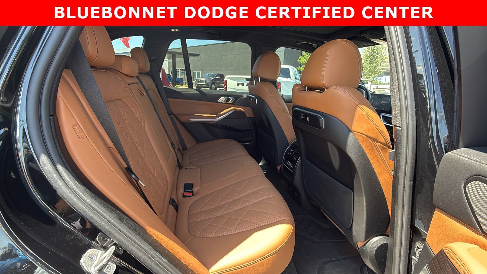 Certified Used 2024 Black Sapphire Metallic BMW xDrive40i image 31