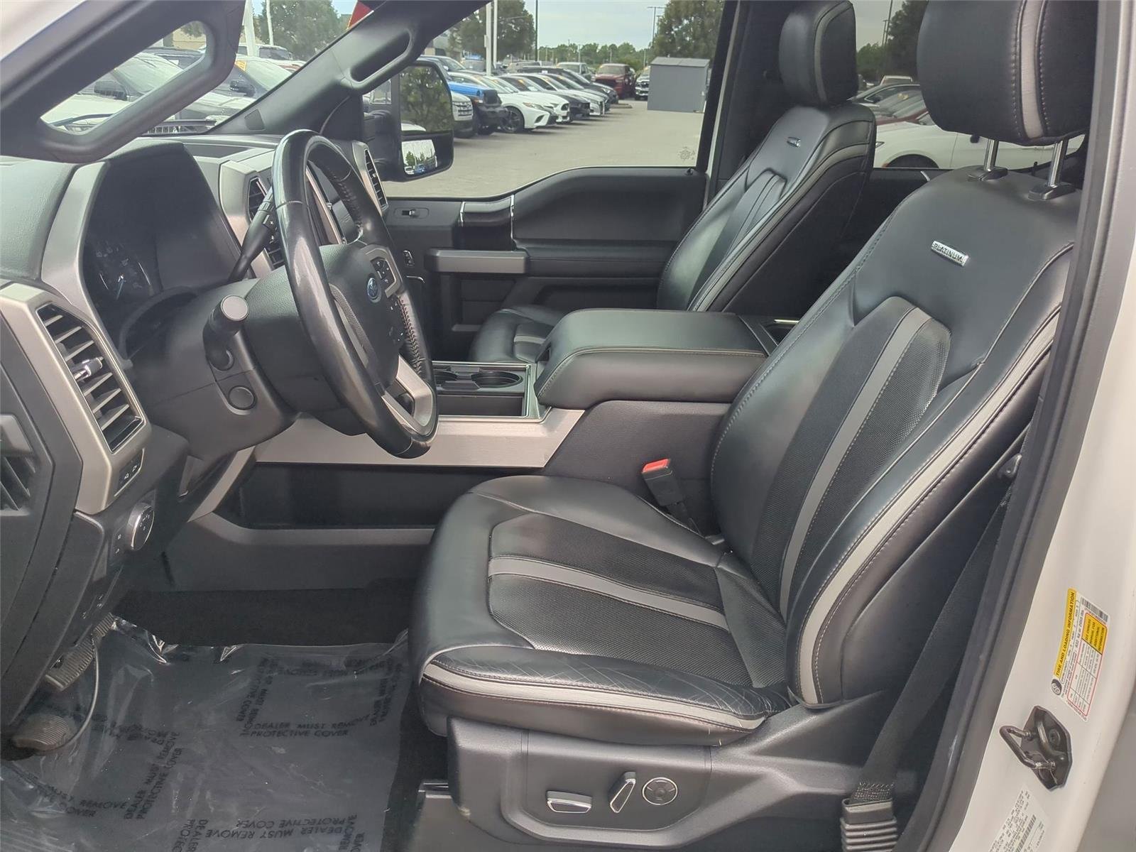 Used 2019 White Platinum Metallic Tri-Coat Ford Platinum image 14