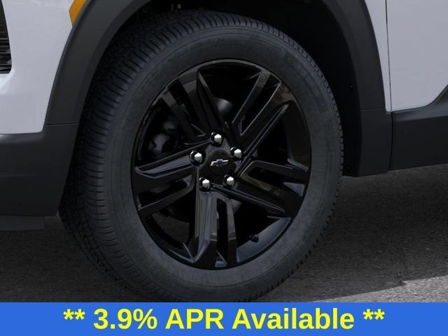 New 2026 Summit White Chevrolet LT image 12