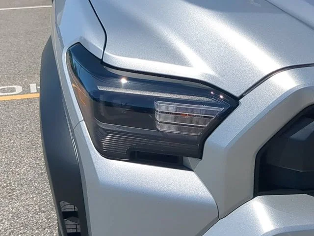 New 2026 Cutting Edge Toyota SR5 image 10