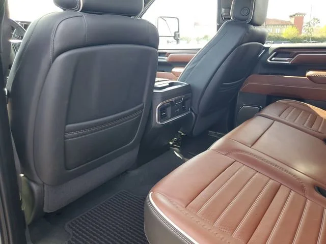 Used 2025 Sterling Metallic GMC Denali Ultimate image 25