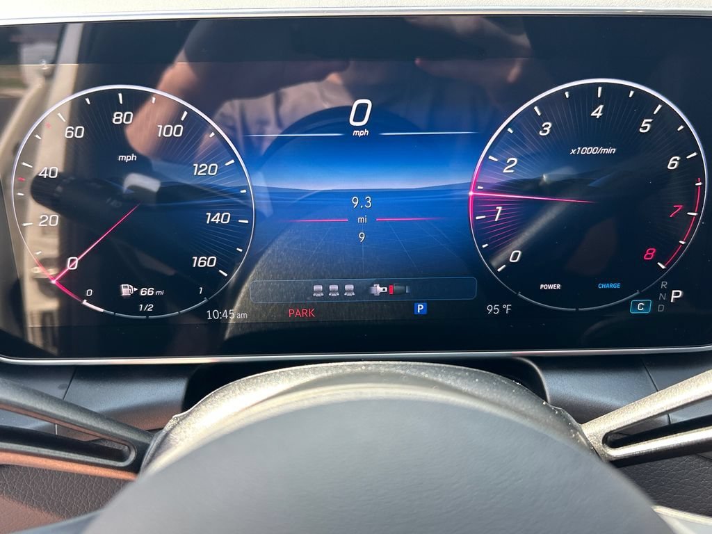New 2026 Polar White Mercedes-Benz GLC300 image 54