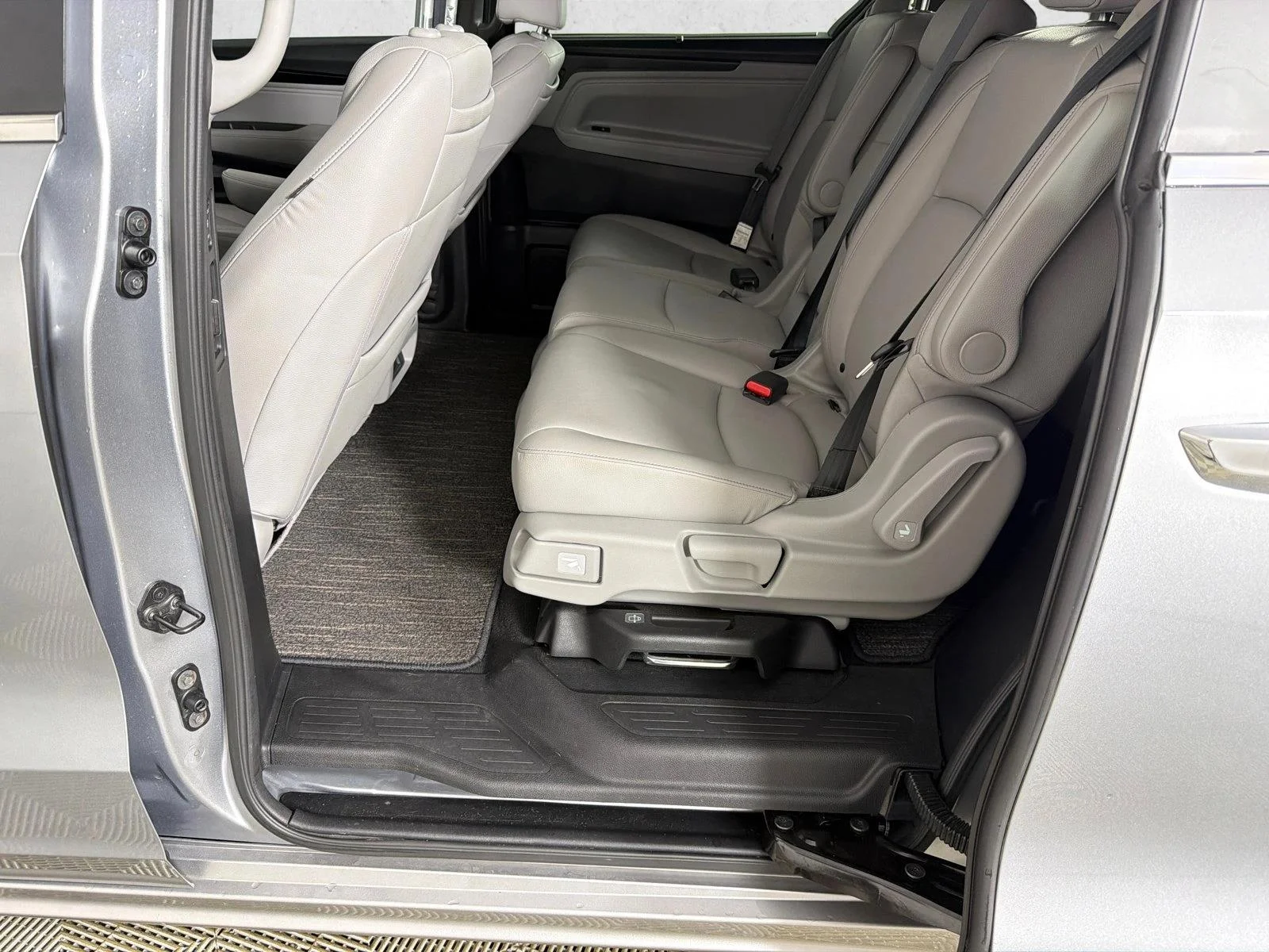 Used 2024 Black Honda Touring image 22