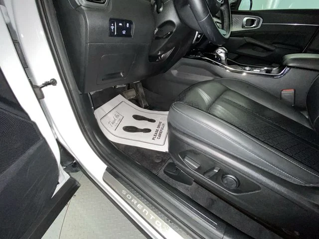 Used 2023 White Kia SX image 12