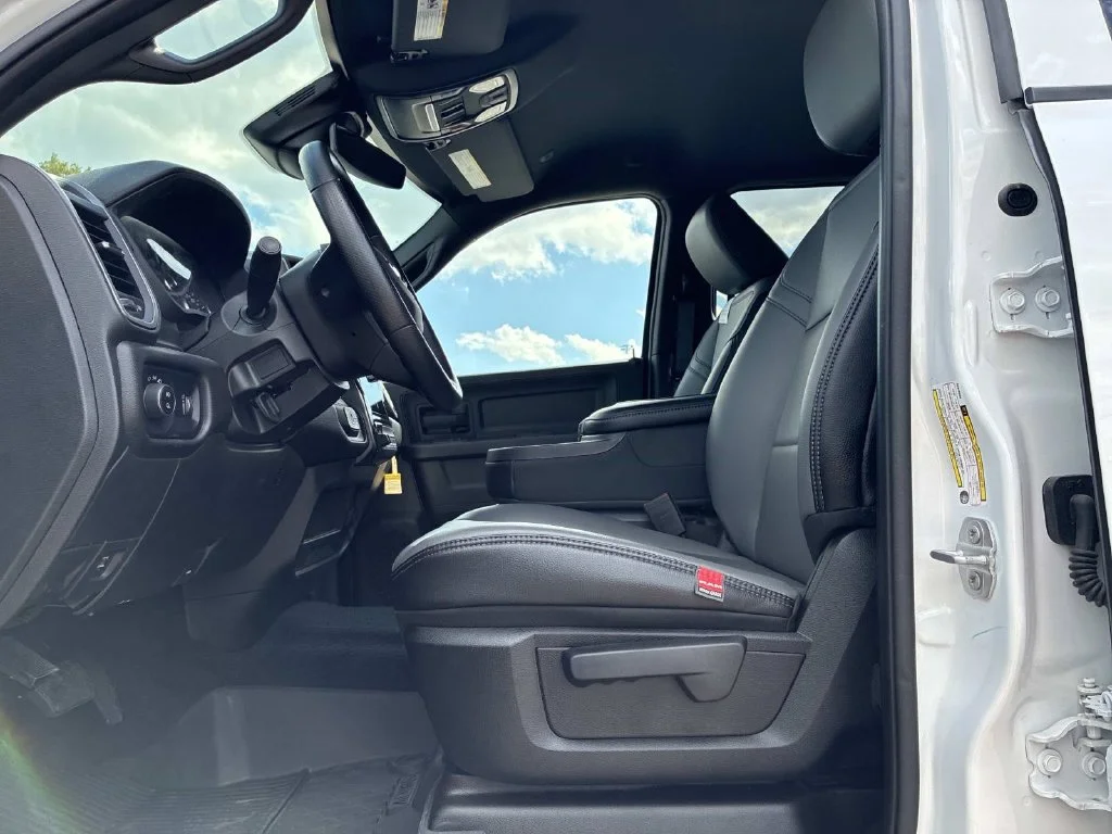 Used 2025 White Ram Tradesman image 23