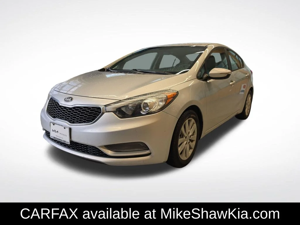 2016 Kia Forte LX AT's photo