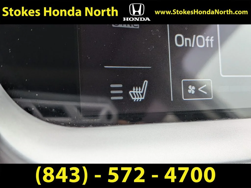 Used 2021 White Subaru Premium image 26