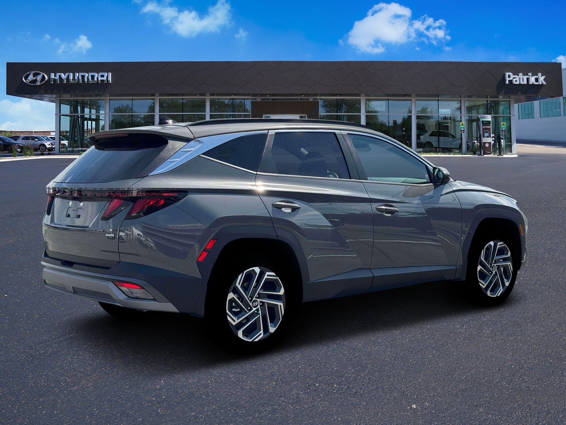 New 2026 Hampton Gray Hyundai SEL Plus image 8
