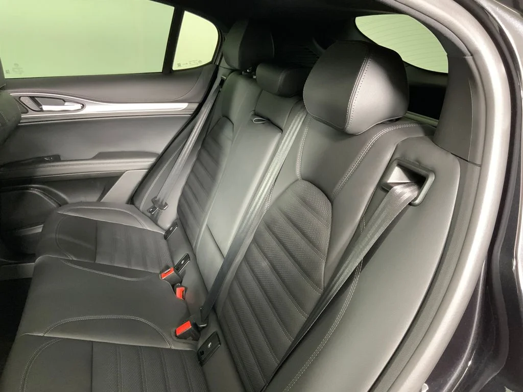 2026 Alfa Romeo Stelvio Base - Photo 38