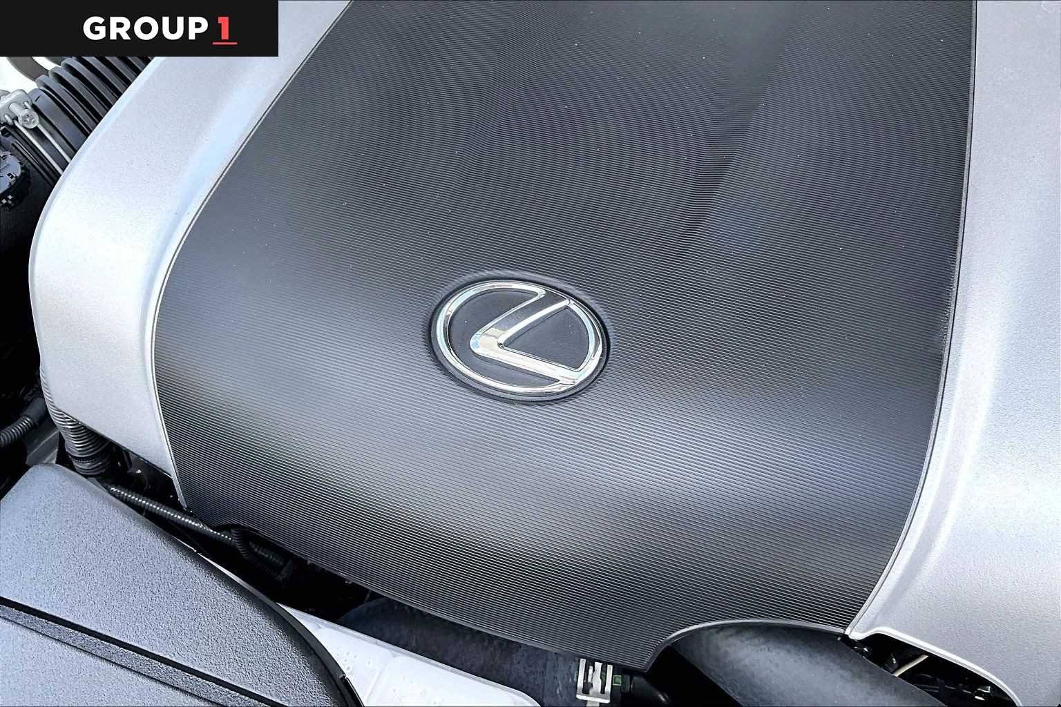 Used 2025 Ultra White Lexus F SPORT Design image 31