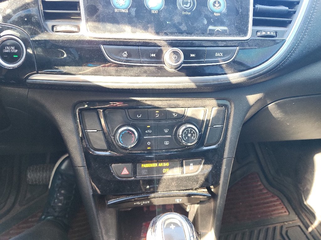 Used 2019 White Frost Tricoat Buick Preferred image 18