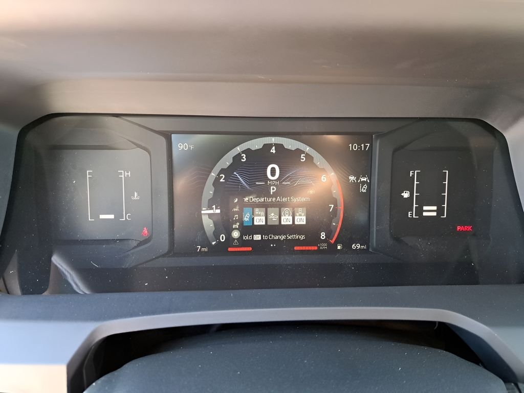 2026 Toyota Tacoma SR5 - Photo 20