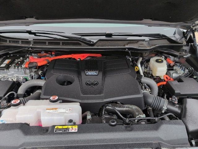 2026 Toyota Sequoia Platinum - Photo 25