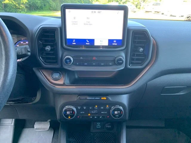 Used 2021 Green Ford Outer Banks image 32