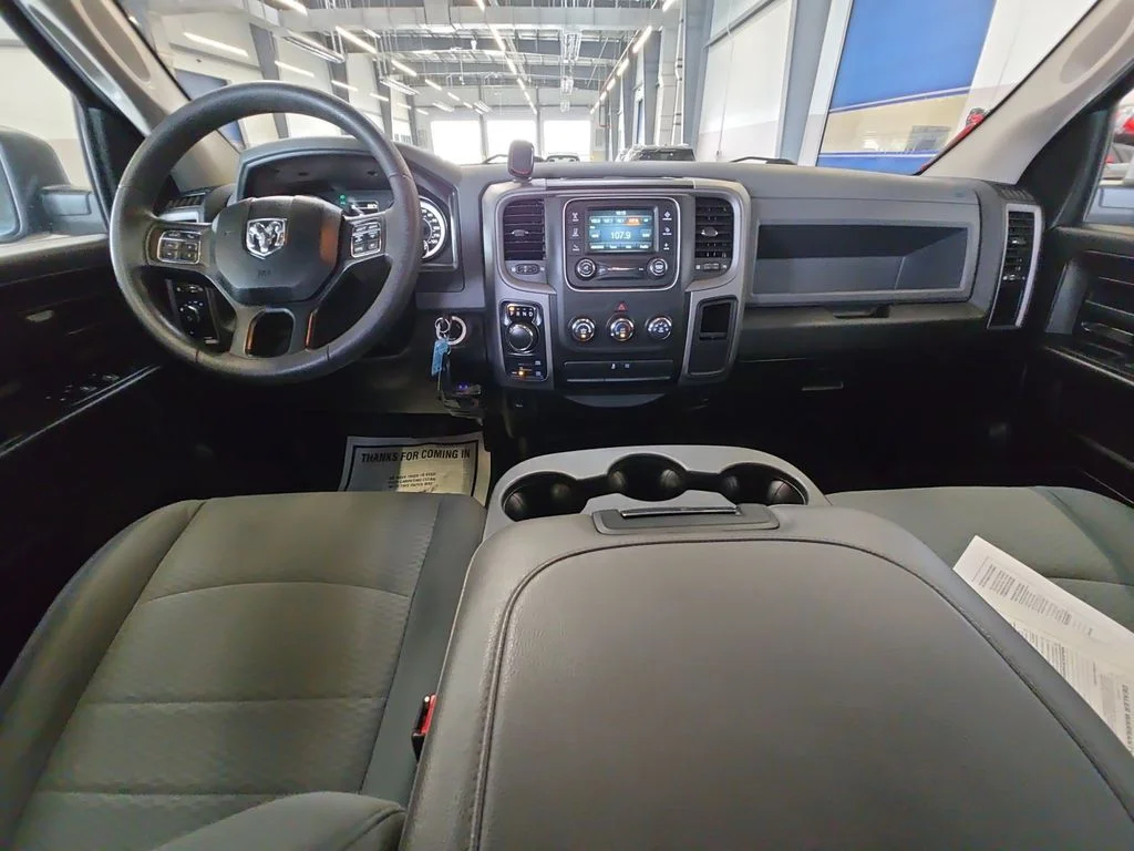 Used 2019 Gray Ram Tradesman image 21