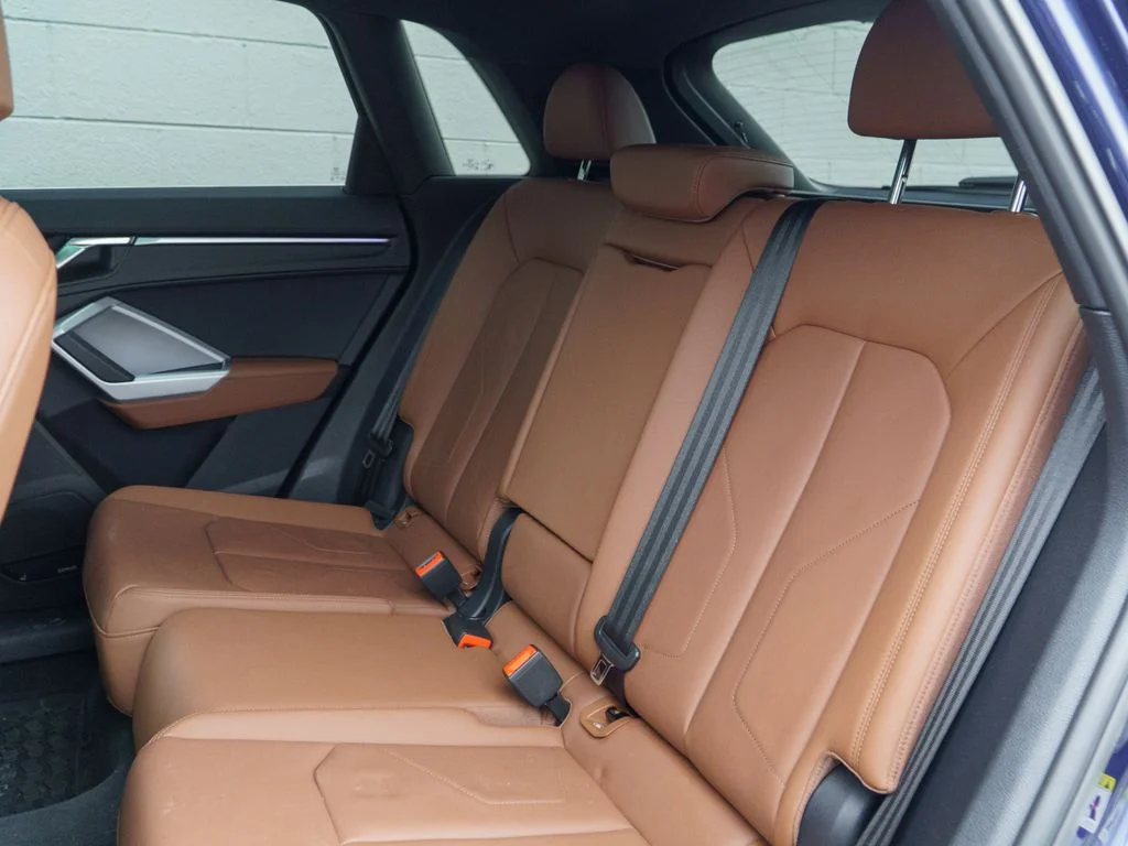 Used 2022  Audi  image 18