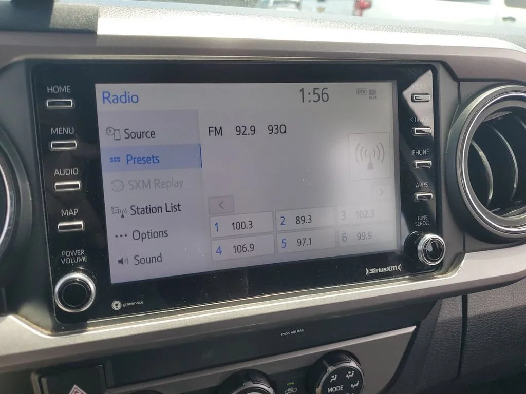Used 2020 Gray Toyota SR5 image 13