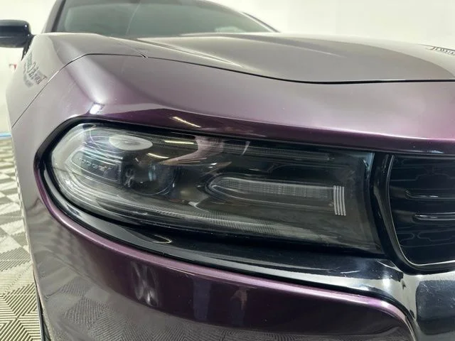 Used 2020  Dodge SXT image 4