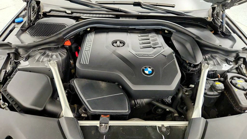 Used 2022 Bernina Grey Amber Effect Metallic BMW 530i Sedan w/ M Sport Pkg, 20