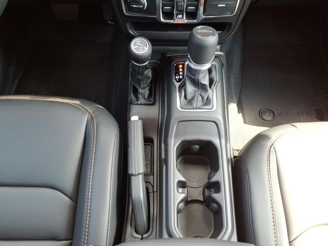 New 2026 Reign Jeep Sahara image 24