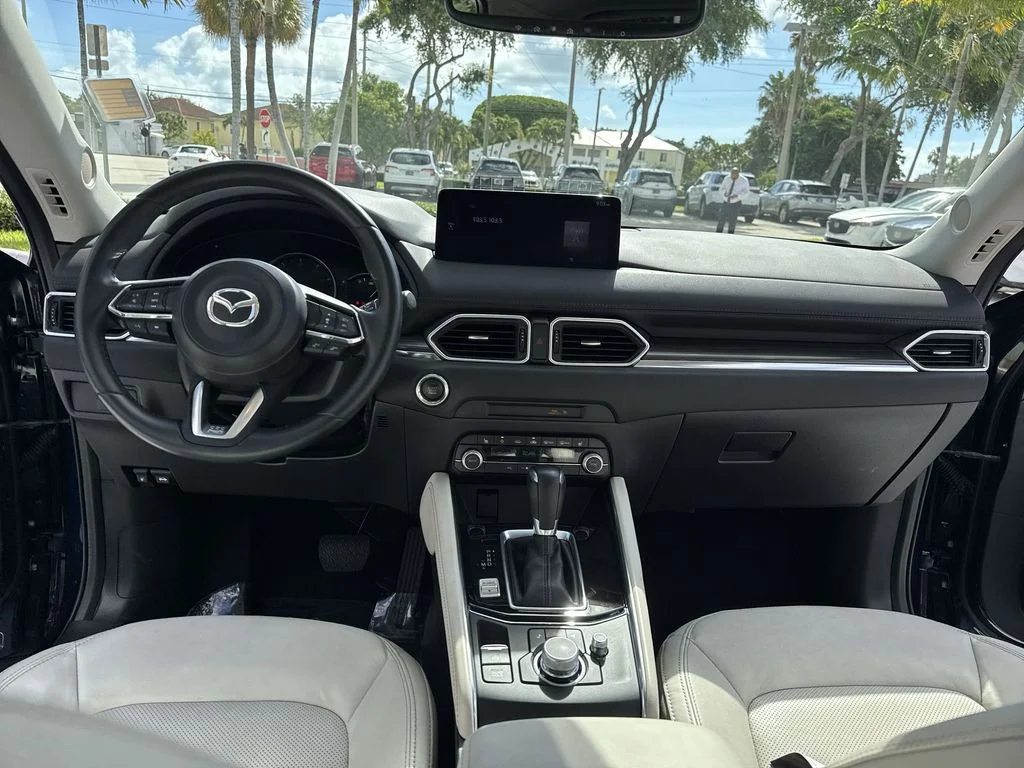 2023 Mazda CX-5 S Premium package - Photo 36