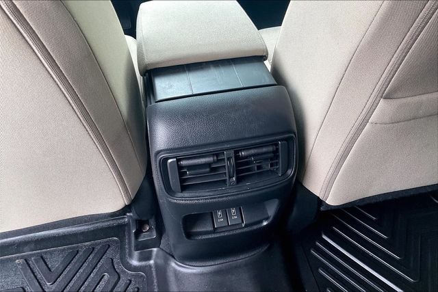 Used 2020 White Honda EX image 31