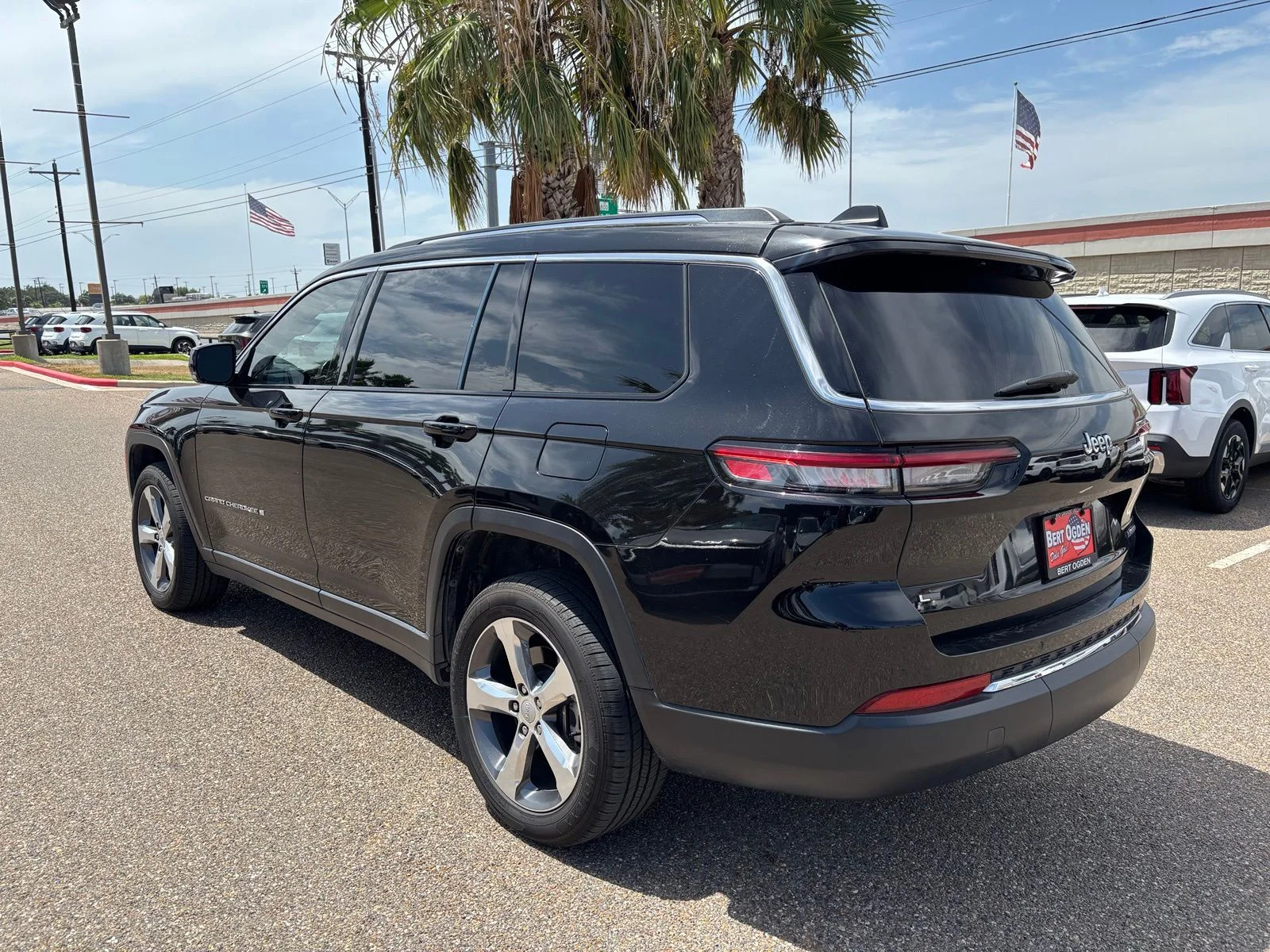 Used 2021 Black Jeep Limited image 4