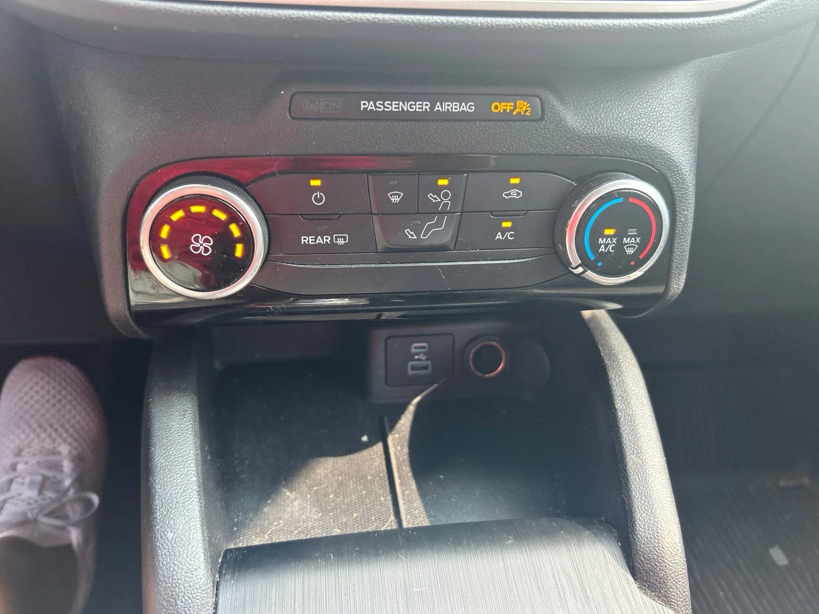 Used 2021 Blue Metallic Ford S image 23