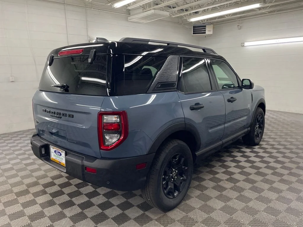 New 2025 Gray Ford Big Bend image 3