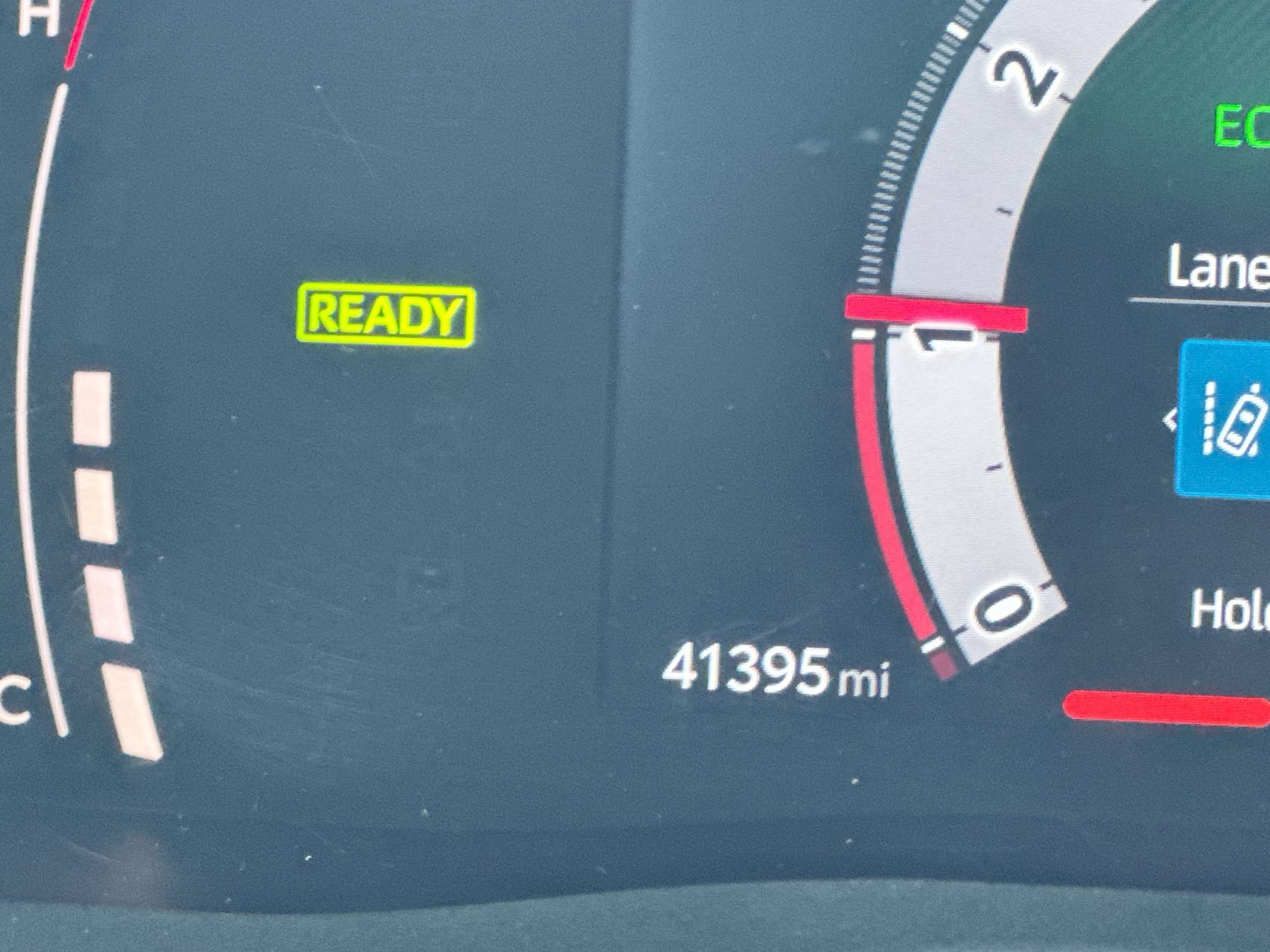 Used 2025 Ice Toyota SE image 15