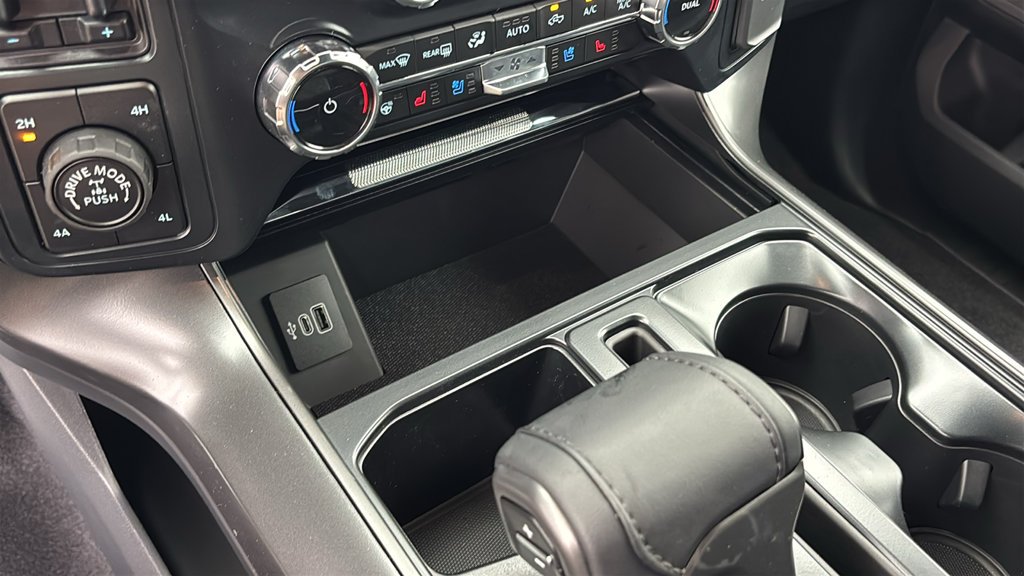 New 2026 Agate Black Metallic Ford Lariat image 19