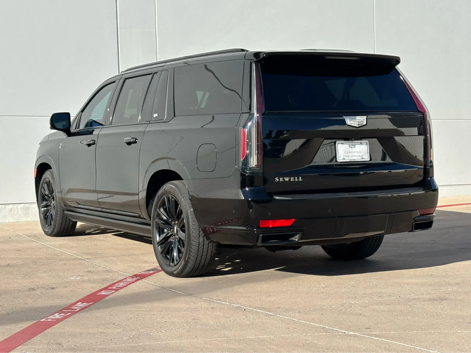 Certified Used 2024 Black Raven Cadillac Sport Platinum image 6