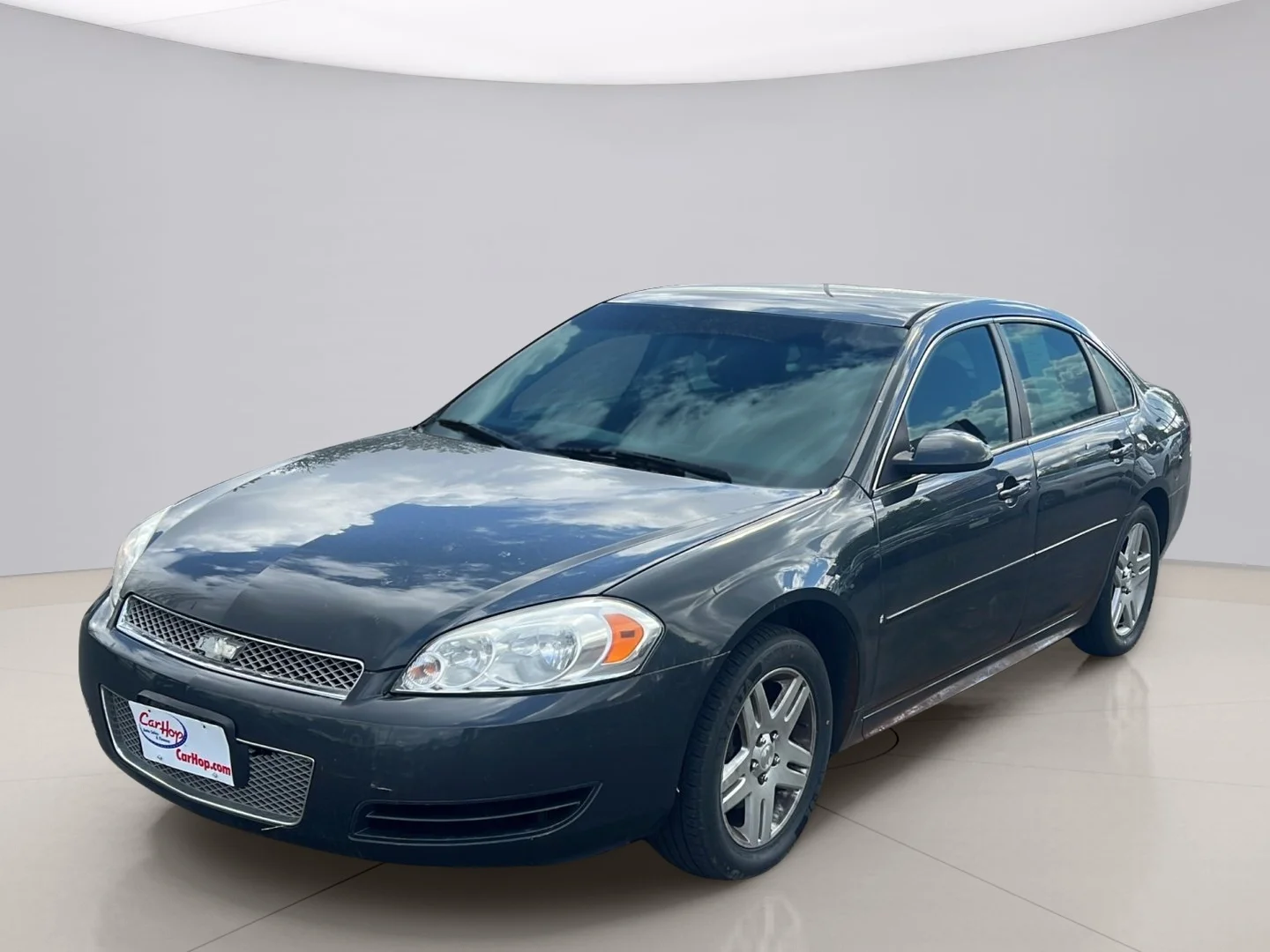 Used 2016 Grey Chevrolet LT FLEET image 8