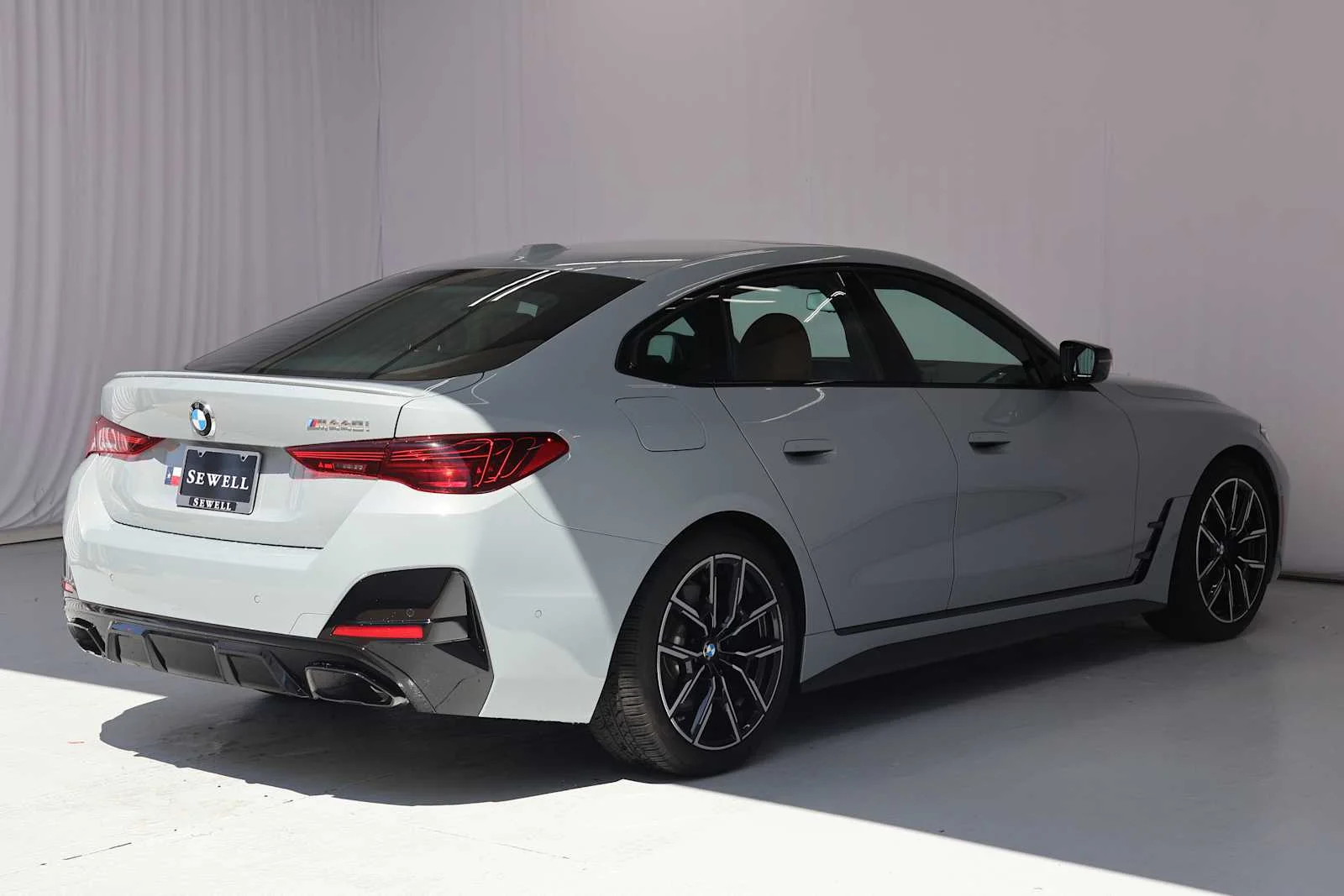 Certified Used 2025 Brooklyn Grey Metallic BMW M440i image 9