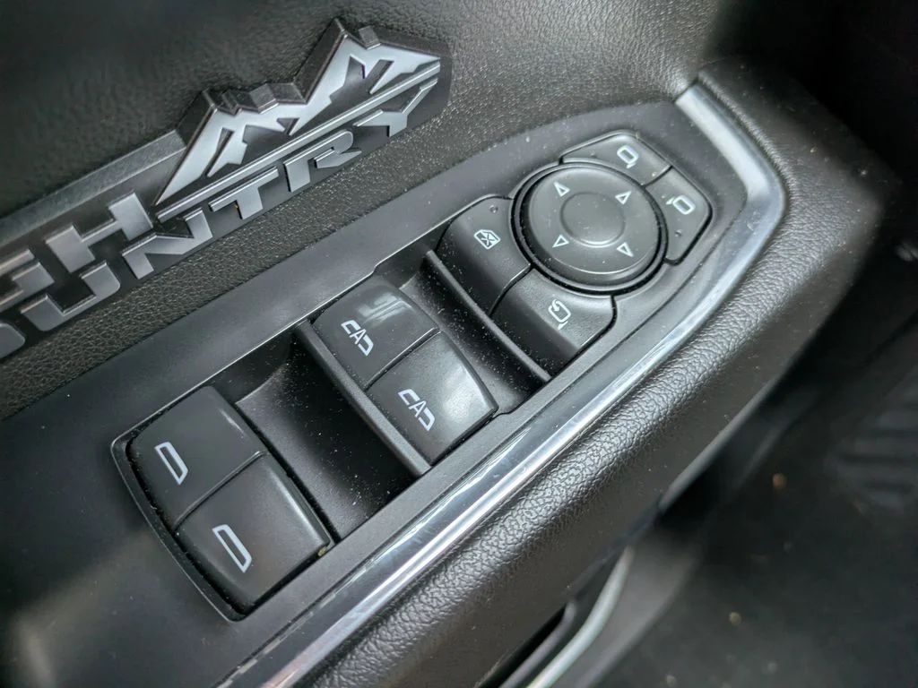 2023 Chevrolet Silverado 1500 High Country - Photo 25