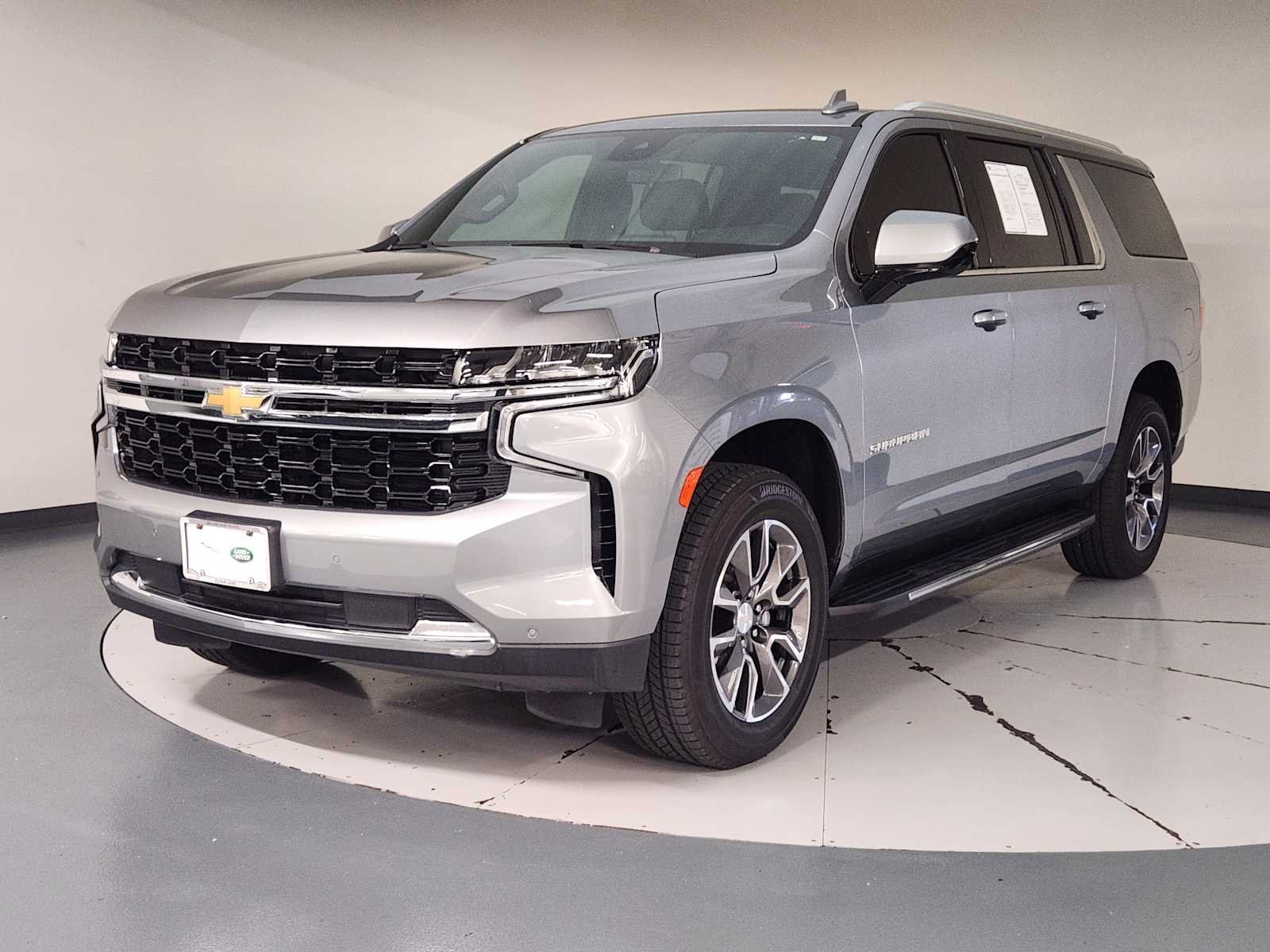 Pre-Owned 2023 Chevrolet Suburban LS
