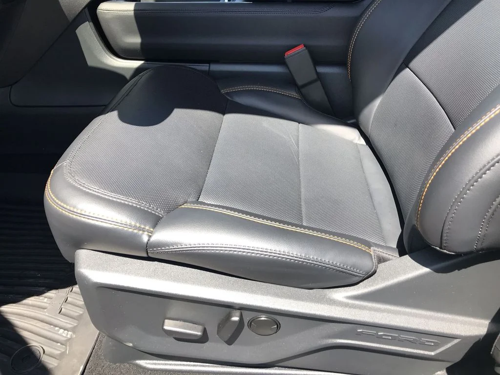 Used 2025 Green Ford Tremor image 12