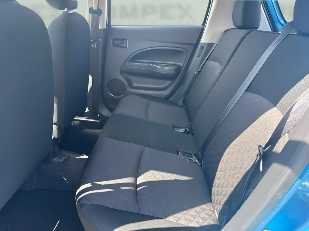 Used 2024  Mitsubishi ES image 11