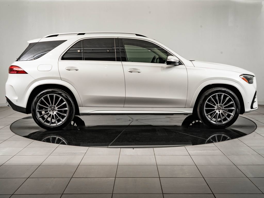 Used 2024 Manufaktur Diamond White Metallic Mercedes-Benz GLE 350 image 11