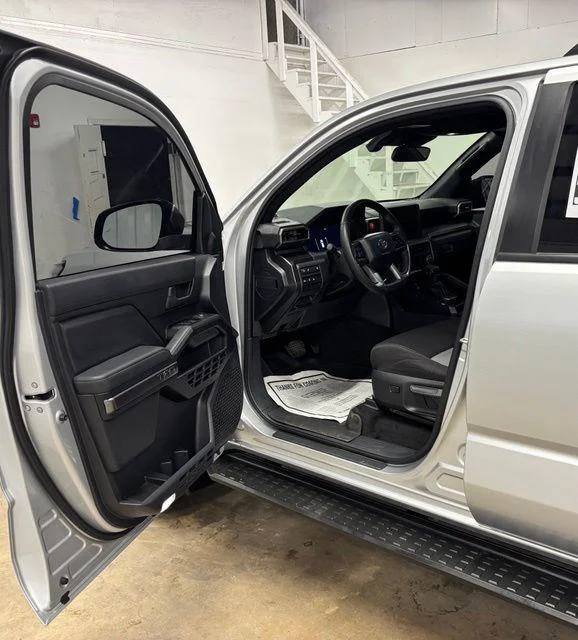 Used 2025 CUTTING EDGE Toyota  image 21