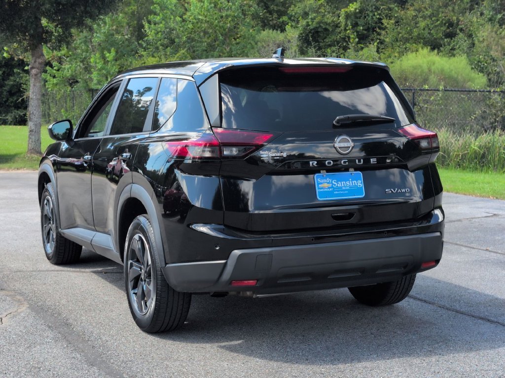 Used 2024 Black Nissan SV image 3