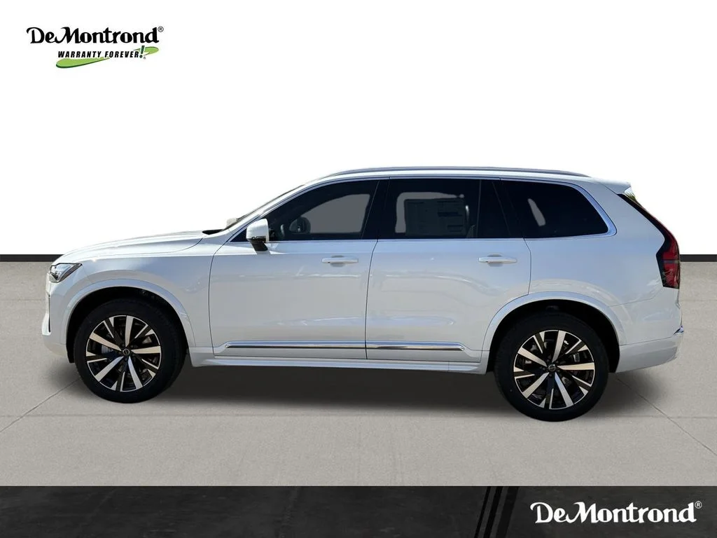 New 2026 Crystal White Volvo Core image 8