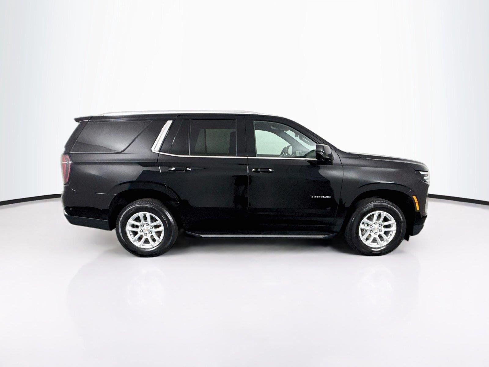 Used 2025 Black Chevrolet LT image 11