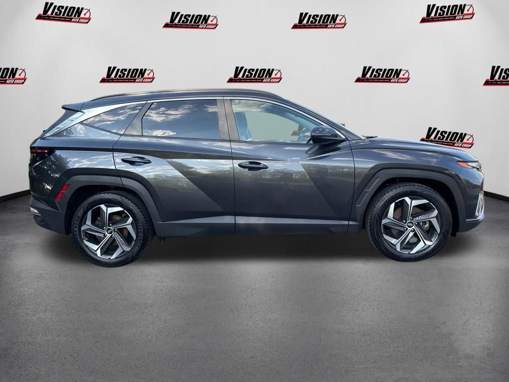 Used 2023 Gray Hyundai SEL image 4