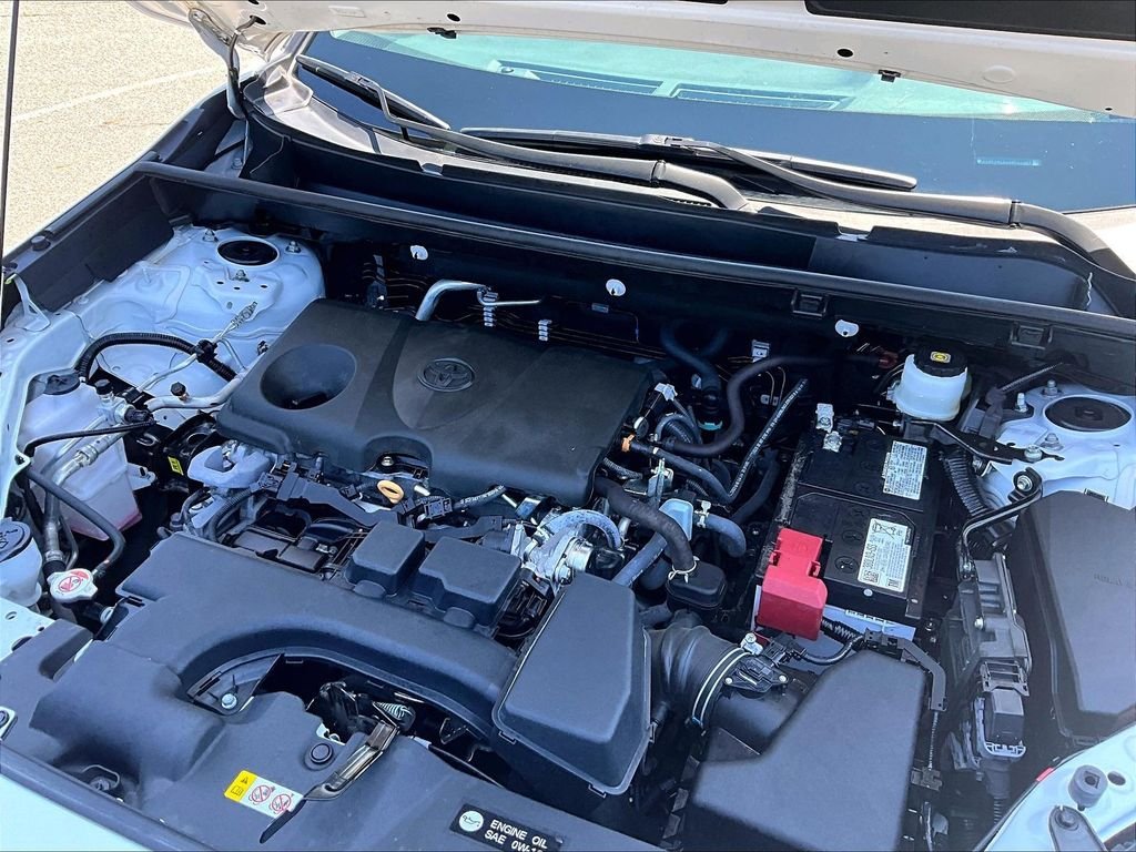 Used 2025 White Toyota XLE image 35