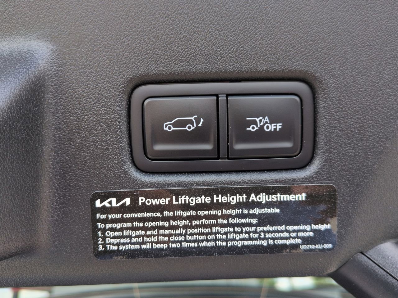 New 2027 Ebony Black Kia X-LINE SX PRESTIGE image 11